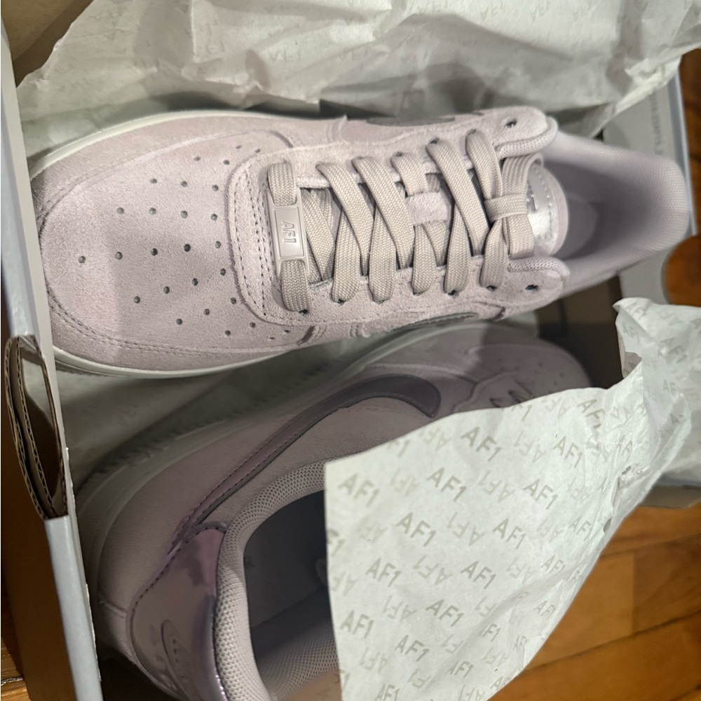 Nike Women's Blush Sneakers - Picture 6 of 6